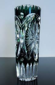 Magnifique Ancienne Vase Cristal Couleur Vert Taille Grave Boheme Nachtmann Glass Sculpture Art Glass Art