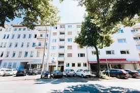 Find a place to stay. Large And Sunny Apartment In The Center Of Mannheim Flat Rent Mannheim