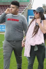 Im vergangenen juli machte sich katie price große sorgen um harvey : Katie Price So Kritisch Stand Es Um Sohn Harvey Gala De