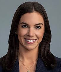 Tara Macomber's Instagram, Twitter & Facebook