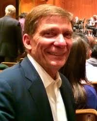 Dean Delis's Instagram, Twitter & Facebook