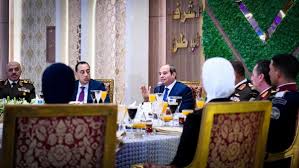 بسبب حرب ايران.. السيسي يوجه بدراسة إحالة "مافيا الأسعار" للمحاكم العسكرية