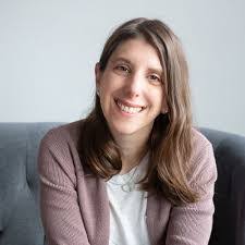 Jillian Bernstein's Instagram, Twitter & Facebook