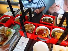 Anda pun bisa memilih duduk di kursi atau duduk santai secara lesehan. Makan Nyonya Melaka Restaurant Reviews Photos Phone Number Tripadvisor