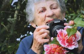 Obituary: Whanganui's Vonnie Cave remembered for photography, gardening