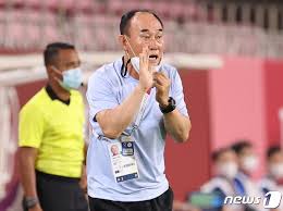 Jun 30, 2021 · 김학범 대한민국 올림픽 축구대표팀 감독이 30일 오후 서울 종로구 광화문 kt스퀘어 드림홀에서 열린 '2020 도쿄올림픽 최종 명단 발표 기자회견. Gwtmsgihy62ffm