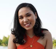 Anabel Quintana's Instagram, Twitter & Facebook