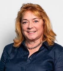 Janice Barefoot's Instagram, Twitter & Facebook