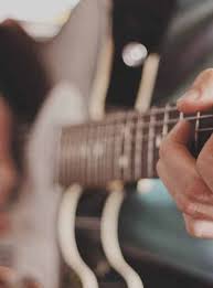 Super bass construction, 34 scale, straight 10 fretboard radius learn more. 11 Essential Guitar Accessories Every Guitarist Needs