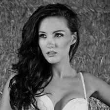 Alexandra Devine's Instagram, Twitter & Facebook