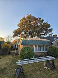 Little roof we did. This flat parapet roof filled with snow and water so  the client wanted an A frame. Our architect Samantha Ciotti Falcone and her  team got their pencils out