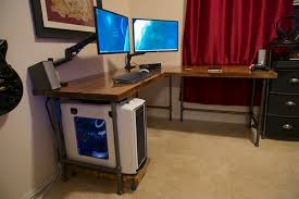 This images of diy pipe computer desk plans has dimension 1344 x 1007 pixels, you can check it out for yourself! Diy Pipe Butcher Block L Desk