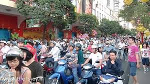 And it's one of the most popular places to this travel guide to ho chi minh will give you the best places to visit, tell you how to save money, how to get around, give you costs, and help you plan the. Vietnam Scooters And Mopeds Traffic Impression Saigon Hcmc Dalat Azia Jhnew Youtube
