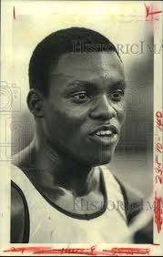 Houston Chronicle Tagged "Track And Field ----- Decathlon