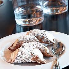 Cannoli A La Ricotta De Brebis Recettes De Cuisine Alimentation Cannoli