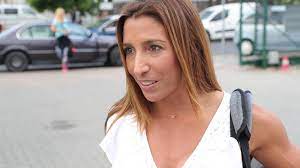 Réka rubint (born 28 june 1978 in kazincbarcika) is a hungarian fitness guru, author of various fitness publications and workouts. Bejelentette Rubint Reka Nagy Az Orom Erkezik A Kovetkezo Kiskegyed