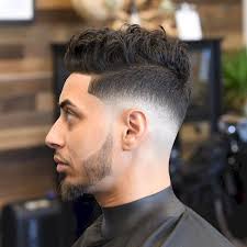Ver más ideas sobre estilos de cabello hombre, cortes de pelo … 42 Stylish Fade Haircuts For Summer Men Style Mid Fade Haircut Medium Fade Haircut Fade Haircut