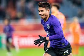 He mostly plays as a winger but he is also be able to play as a striker. Jdt S Safawi Rasid Is The Best Curler In Afc Champions League Sports247