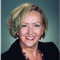 Collette Riley's Instagram, Twitter & Facebook