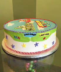 Buzz and woody toy story cake @gavinconlan #birthday cake # cake #toystory #buzzlightyear #woody #cakedesigner #picsar #toystorycake pic.twitter.com/6bukk3hrkq. Toy Story Layer Cake Classy Girl Cupcakes