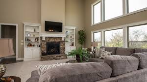 (4 ½ to 6 m) wide and long to function with this capacity. Great Room Harlow Builders Inc