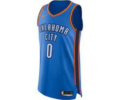 Wir haben die offiziellen nba trikots von nike und fanatics authentic in all the sizes, farben und stilen, die sie benötigen. Nike Russell Westbrook Oklahoma City Thunder Trikot Ab 65 00 Preisvergleich Bei Idealo De
