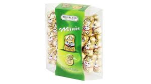 There is little evidence that additional salt is required, but some rabbits like the taste. Fodshop