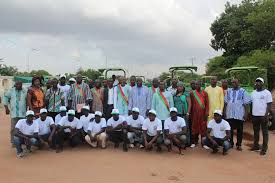 Convention collective chambre d agriculture. Ministere En Charge De L Agriculture Mecanisation De L Agriculture 26 Nouveaux Tracteurs Au Profit De La Chambre Nationale D Agriculture