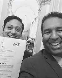 Samarendra Nandi's Instagram, Twitter & Facebook