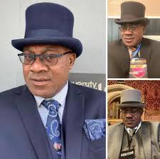 Greetings everyone, Which bakery do you usually help your grandma to  collect bread in early to late 90s? Olounlogbon, Mayor, Etiolounkodi,  Akintaju........