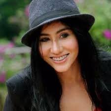 Jul 04, 2021 · kuala lumpur: Sembilu Sepi Sekuntum Mawar Merah Song Lyrics And Music By Ella Arranged By Apai On Smule Social Singing App