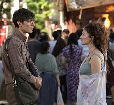 Esra garsonluk yapmaktadır ve artık hayatın zorluğundan sıkılarak yaşam standardının değişmesi için mühendis ozan'la mantık evliliği yapmıştır. Ask Mantik Intikam Dizisini Nasil Buldunuz Izlenir Mi Tutar Mi Dizi Oyuncu