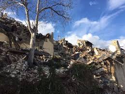 Un tremblement de terre d'une magnitude de 1,5 a eu lieu le lundi 20 janvier 2020 à 20:41:08 utc (lundi 20 janvier 2020 à 21:41:08 heure française et lundi 20 janvier 2020 à 21:41:08 heure séisme de magnitude 1.5 à 16km de pinerolo northern italy. Abruzzes Turin Instaure La Solidarite Pour Les Editeurs Victimes Du Seisme