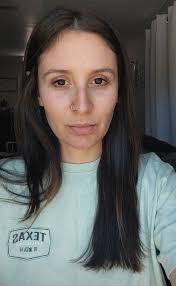 What is an age appropriate beauty trend for a 36 year old mom?