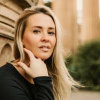 Abigail Beam's Instagram, Twitter & Facebook