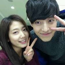 Mong 미스멍 (@Fakevsuals)