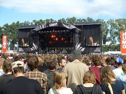 Radiohead / beck / snow patrol / massive attack / keane / millencolin / daft punk / placebo / arctic monkeys / and many more. File Pukkelpop 2007 Editors Jpg Wikimedia Commons