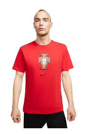 Аутентичная футболка роналду сборной португалии сезона 2016. Futbolka Nike Portugal Tee Evergreen Crest Futbolnaya Obuv Trenirovochnyj Inventar I Aksessuary Internet Magazin R Gol Com