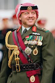 لماذا لقب جلالة الملك عبدالله بملك القلوب ؟؟ شاهد الفيديو. Ø¬Ù„Ø§Ù„Ø© Ø§Ù„Ù…Ù„Ùƒ Ø¹Ø¨Ø¯Ø§Ù„Ù„Ù‡ Ø§Ù„Ø«Ø§Ù†ÙŠ Ø¨Ù† Ø§Ù„Ø­Ø³ÙŠÙ† Ø§Ù„Ù…Ø¹Ø¸Ù… Ù…Ø±ÙƒØ² Ø§Ù„ØªÙˆØ«ÙŠÙ‚ Ø§Ù„Ù…Ù„ÙƒÙŠ Ø§Ù„Ø£Ø±Ø¯Ù†ÙŠ Ø§Ù„Ù‡Ø§Ø´Ù…ÙŠ