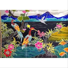 Motif pada batik lukis tidak terpaku pada pakem motif batik yang ada karena beberapa pembuat memiliki karakter corak sendiri. 13 Gambar Lukisan Batik Motif Bunga Gambar Kitan