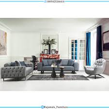 Ruang tamu berukuran sempit sebenarnya bisa diaplikasikan dengan model sofa minimalis untuk ruang tamu kecil berwarna gelap ataupun cerah. Sofa Ruang Tamu Modern Minimalis Design Elegant Simple Luxury Rm 0151 Rajamala Furniture