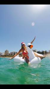 Christmas in australia however hasn't escaped the commercial aspect. Our First Christmas In Australia Have You Ever Celebrated Christmas On The Beach Steemit