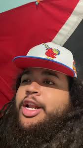 🤣🤣😂😂😂😂little man ain't letting go that money lol lol