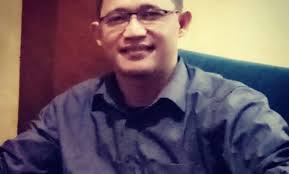 Dukung Mahfud MD, Ikatan Alumni Pasca Sarjana Hukum Uniska Kediri, Tegas  Menjaga Setiap Norma Yang Melawan Hukum » Blitar, Daerah, Headline, Politik  » MITRATODAY