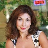 Elizabeth Adamo's Instagram, Twitter & Facebook