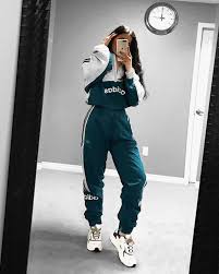 A/d/o is a creative space built by @mini dedicated to exploring the boundaries and the future of design. Ado Ado Jogginghosen Outfit Modische Outfits Outfit Ideen