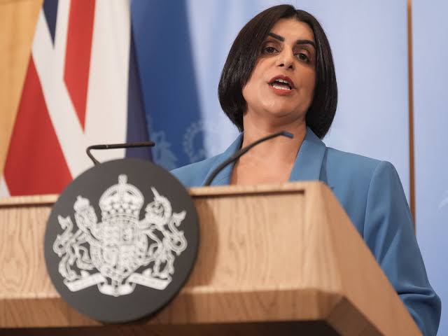 Labour civil war deepens as MPs threaten vote on Mahmood's controversial  migration reforms | The Independent