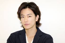佐藤健 朝ドラ ぎぼむす 掛け持ち で高評価 律ロス に写真集重版 サプライズも mantanweb まんたんウェブ 佐藤健 健 有名人