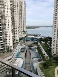 5 minutes drive from woodlands checkpoint , city square mall 10 minutes drive to ksl shopping mall , plaza pelangi , giant hypermarket 15 mins drive to aeon tebrau city, ikea, aeon bukit indah, sutera mall, paradigm mall, list of facilities just right below the. Country Garden Danga Bay Hotel Johor Bahru Malaysia Overview