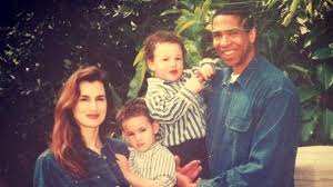 Julie Thompson, Klay's Mom: 5 Fast Facts You Need to Know
